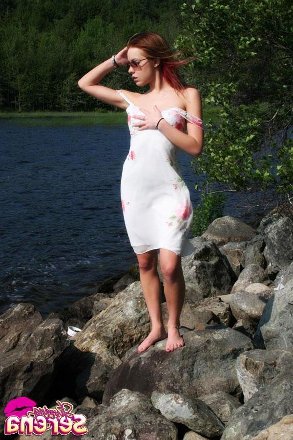 12P Stunning Serena shows off her sexy legs by the pond