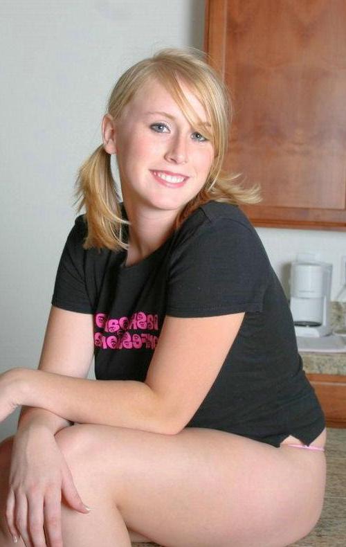 20P Pictures of teen model Tiffany Mars showing off her big tits and wet pussy