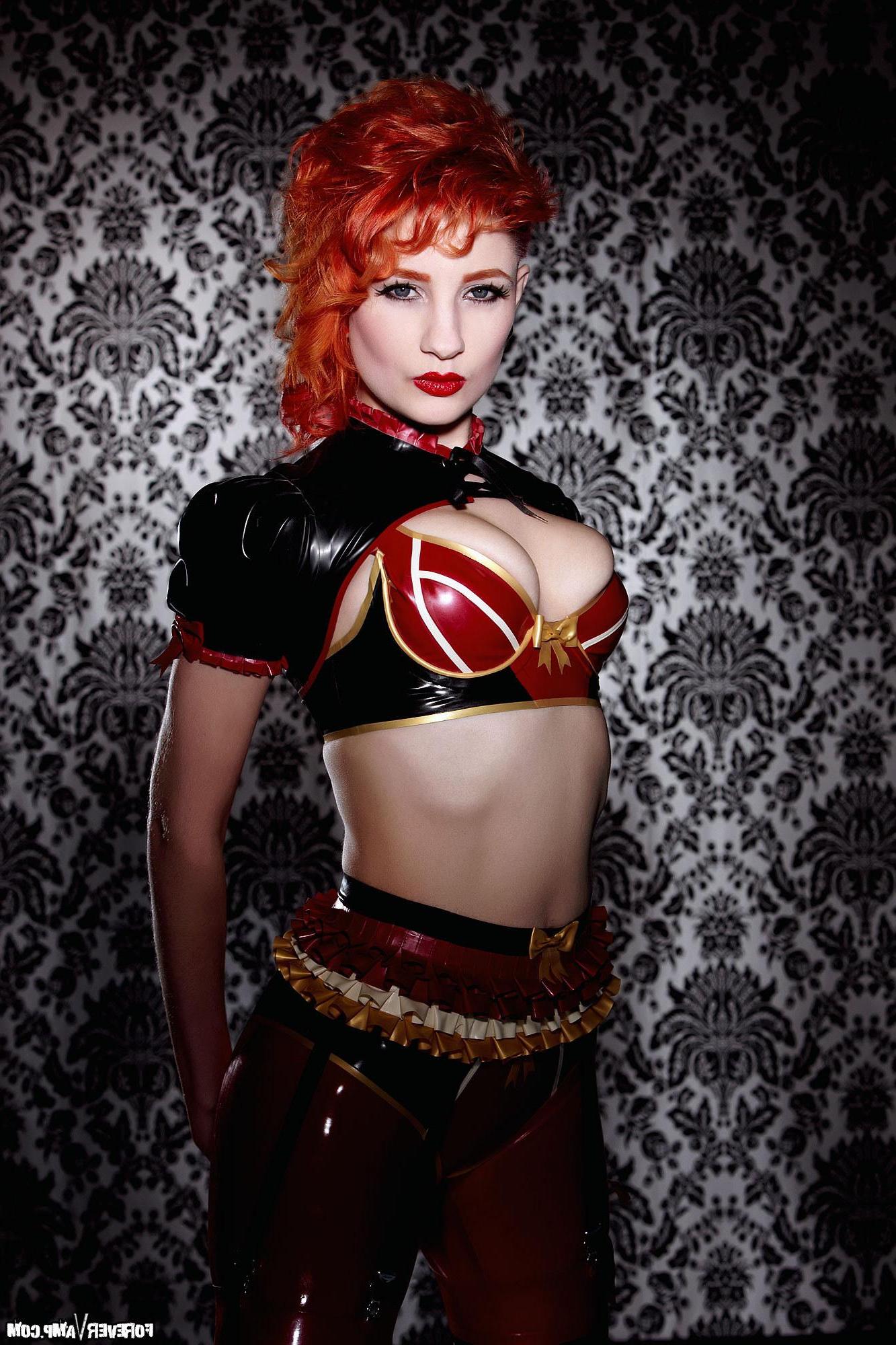 15P Pictures of Ulorin Vex looking so beautiful and strong