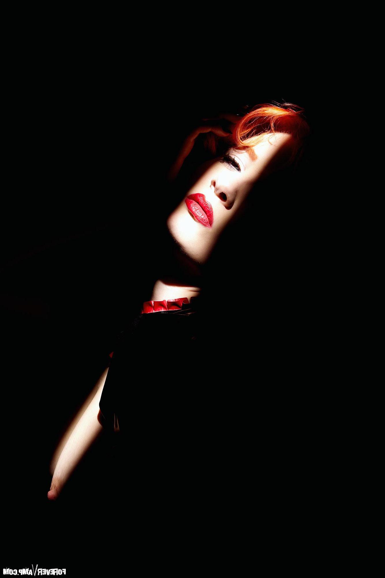 15P Pictures of Ulorin Vex looking so beautiful and strong