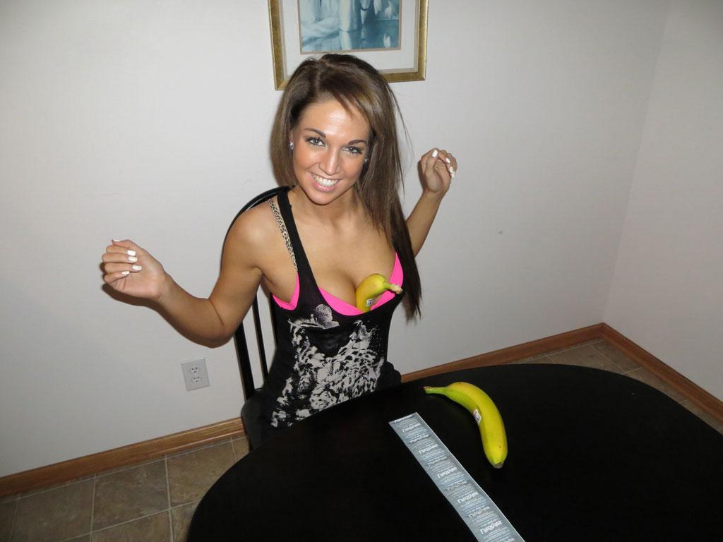 16P Val Midwest has some fun with bananas and condoms