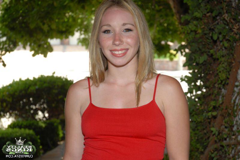 20P Pictures of a hot blonde teen getting covered in jizz