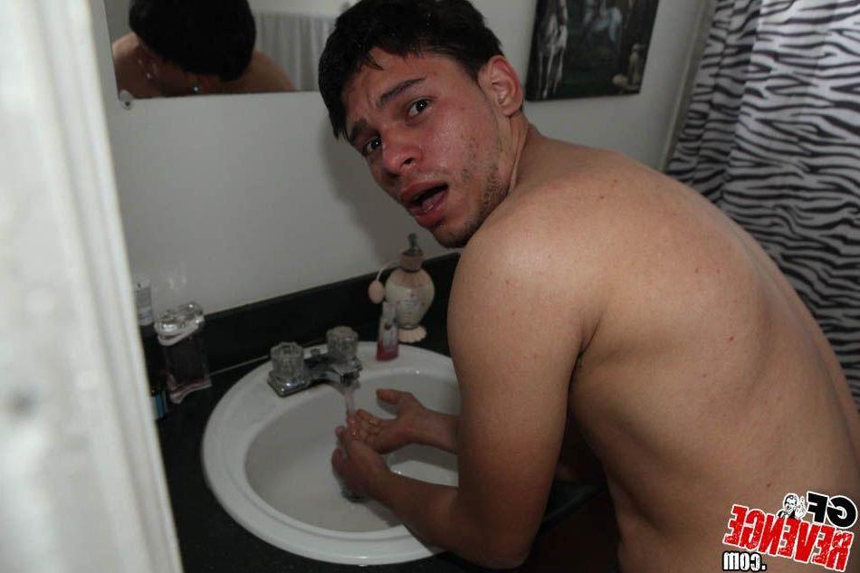 12P Pictures of a hot blonde gf fucking her boyfriend