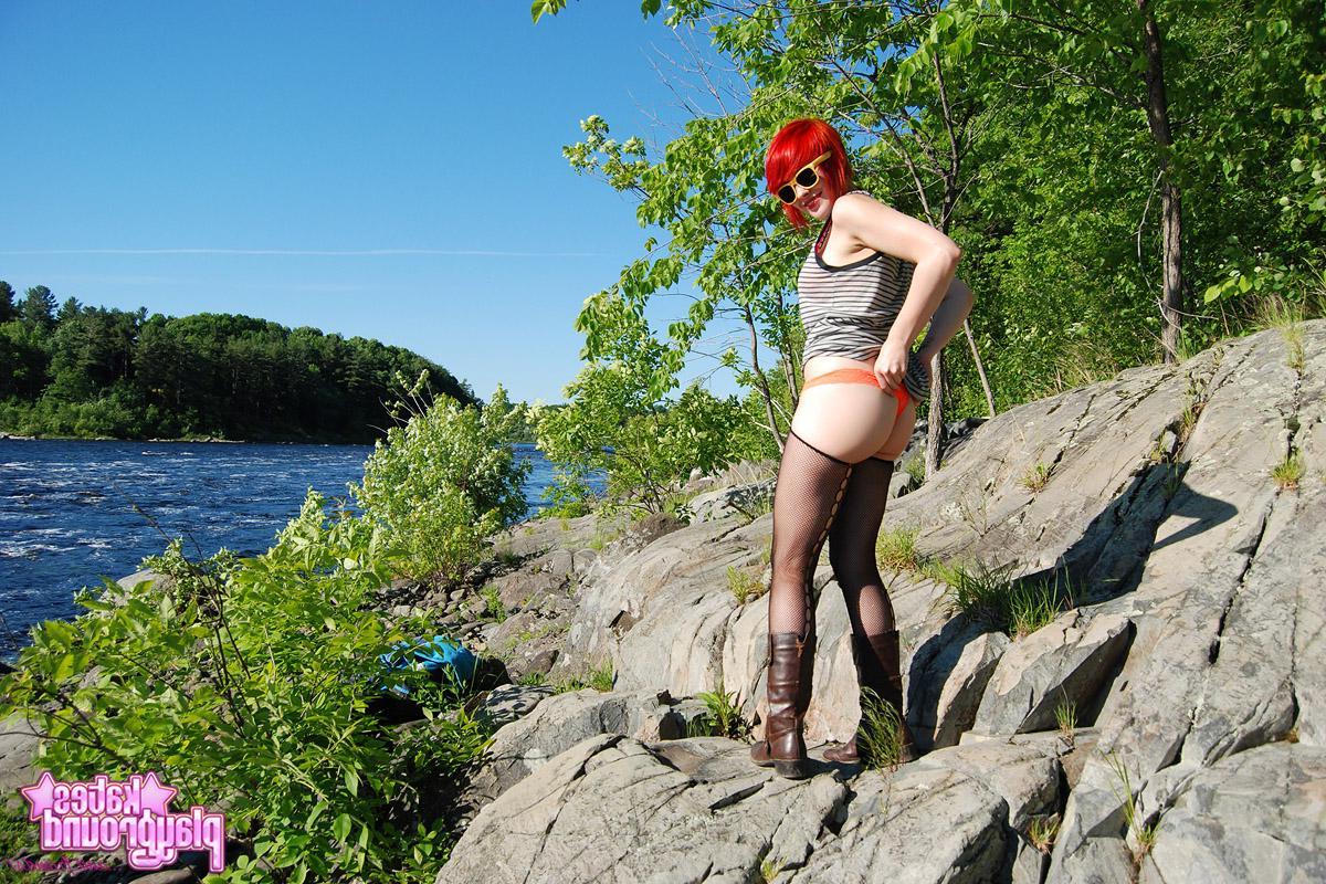 12P Sabrina shows off her curves out in the sun as she strips naked outdoors