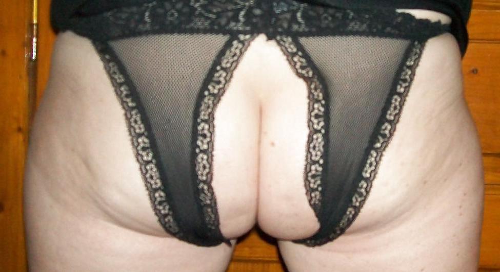 4P Crotchless Panties