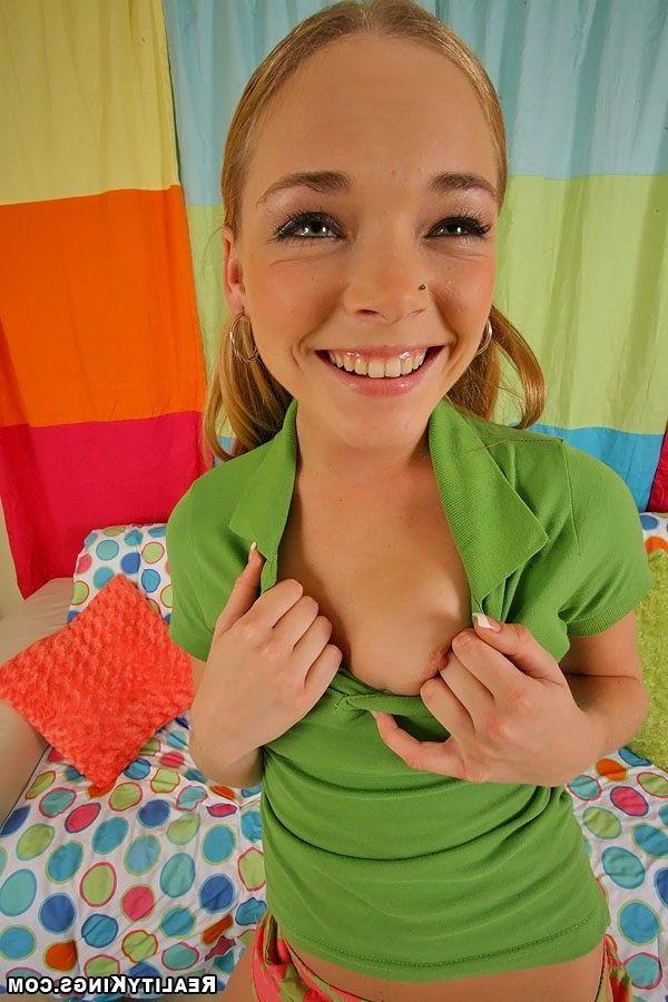 20P Pictures of Jessie taking a big shlong deep inside