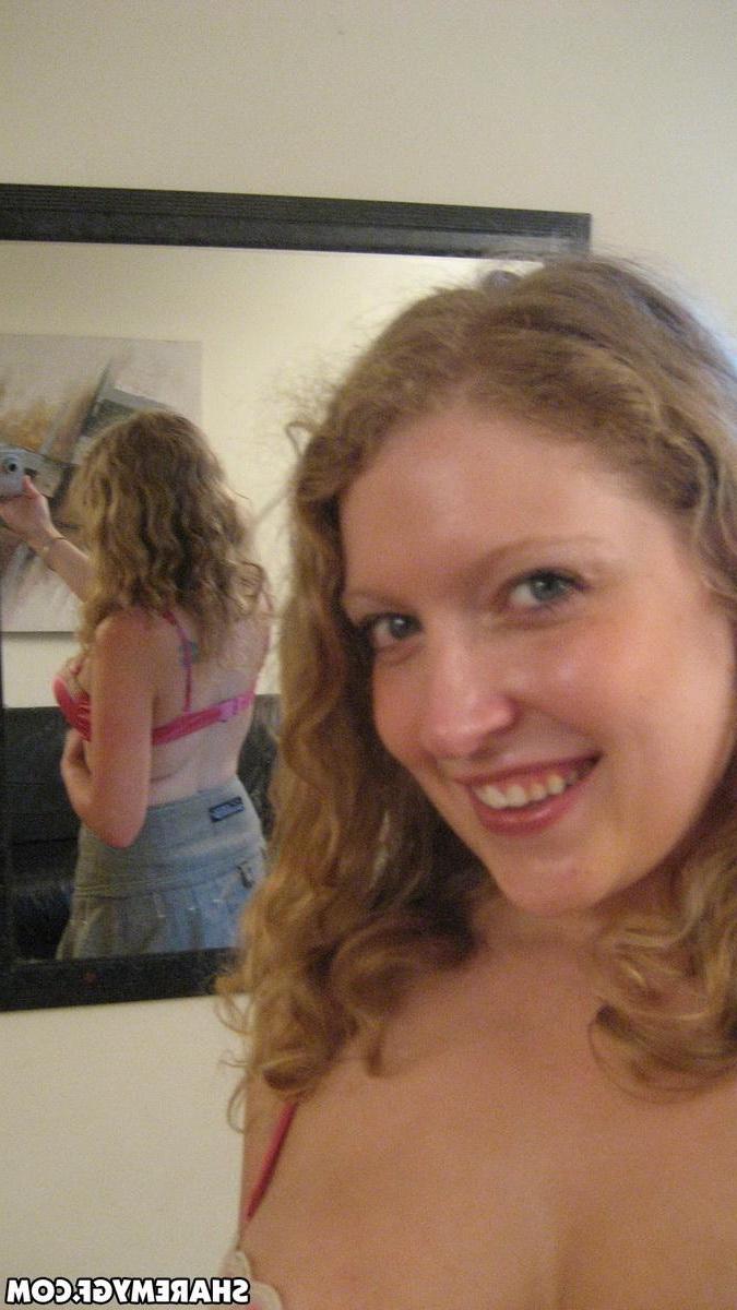 12P Busty blonde girlfriend takes selfies in the mirror of her big natural tits