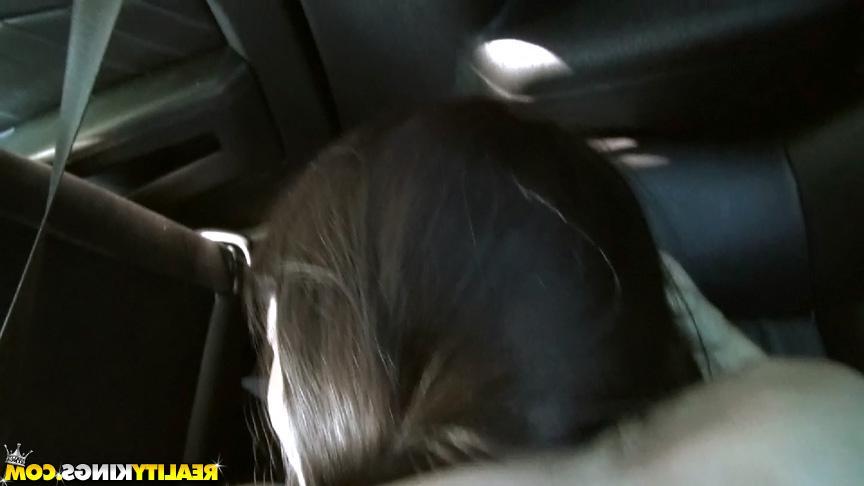 20P Amateur girl Hazel Rose gets picked up and fucked by a stranger