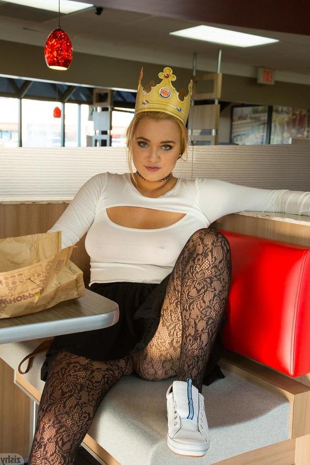 8P Busty blonde Gwen Stanberg flashes her big boobs at a Burger King