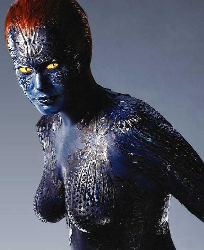 23P Superheroines & Villainesses