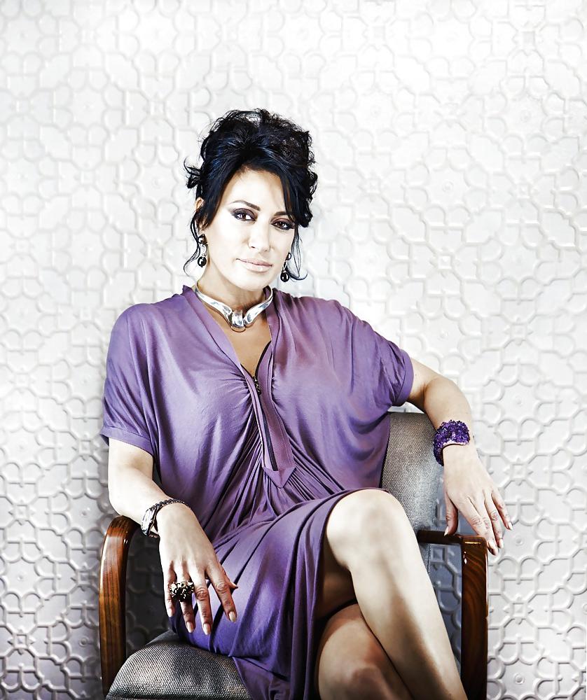 12P Celebrity Milf Nancy Dell'olio