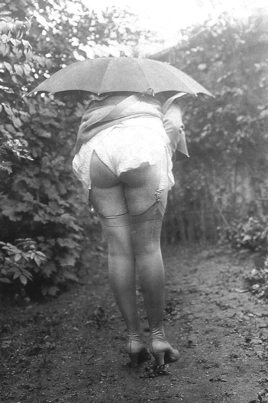 25P 30's Vintage Stockings