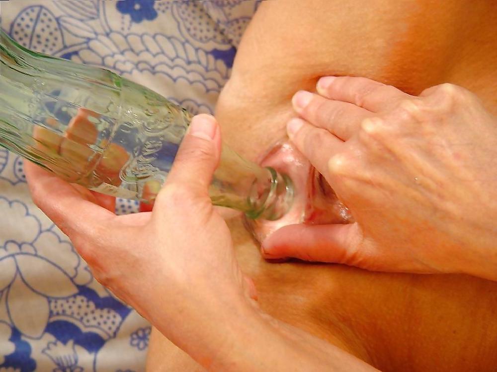 25P Shaved Granny with Bottle