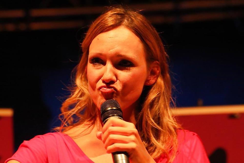 18P Carolin Kebekus - German hot Comedian