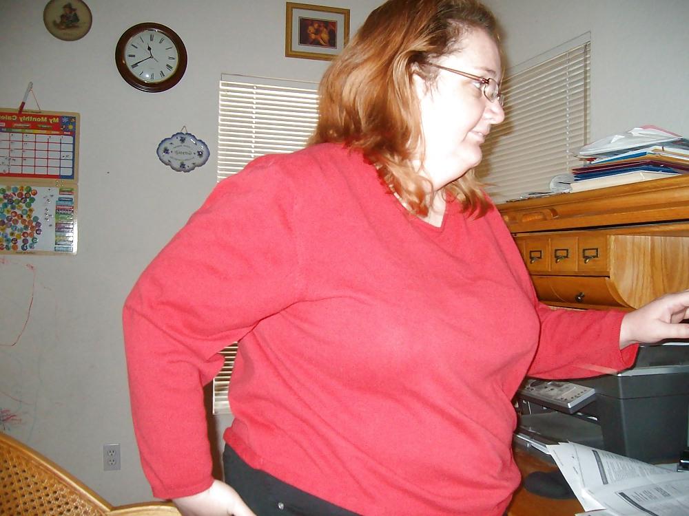 21P WHO KNOWS ME? SEND ME A PM I HAVE A SURPRISE FOR YOU.