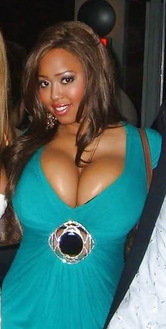 5P I Love Nice Big Tits