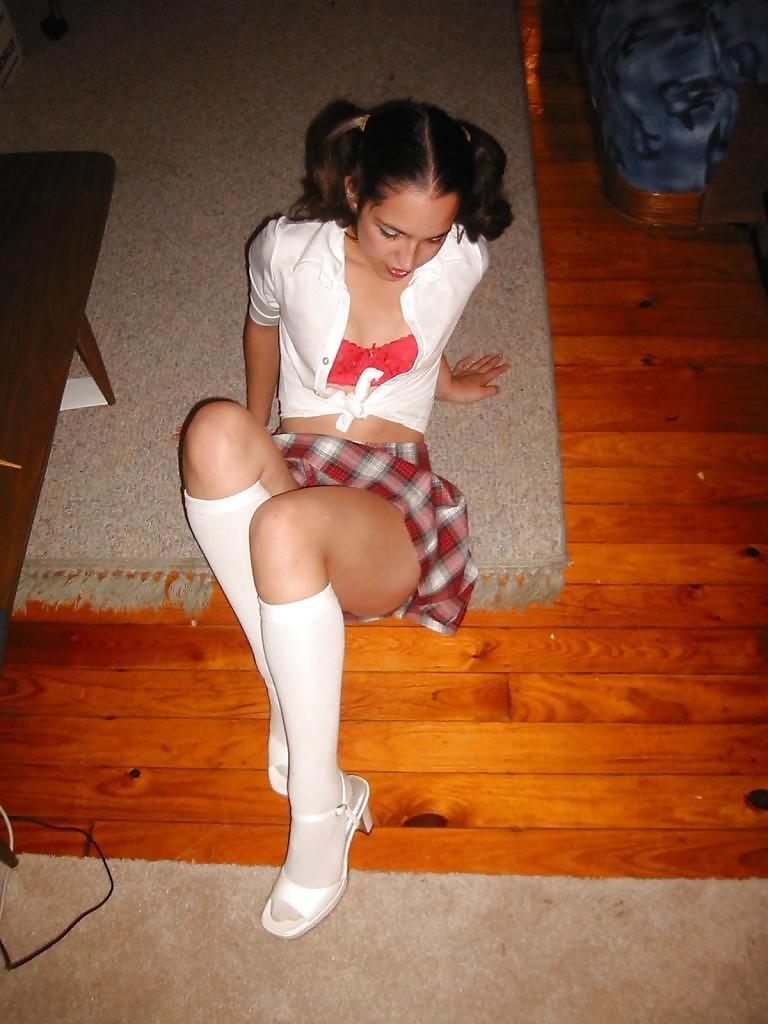 25P Amateurs delights 20 - Tiny teen exhibitionist 