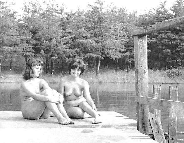 20P Vintage nudist 2.