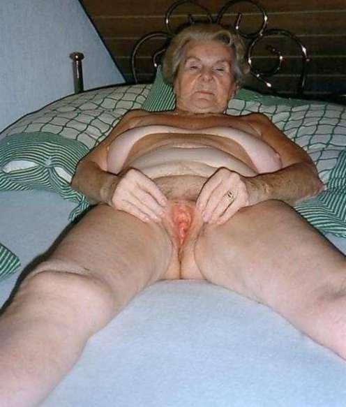 10P Very old grannies
