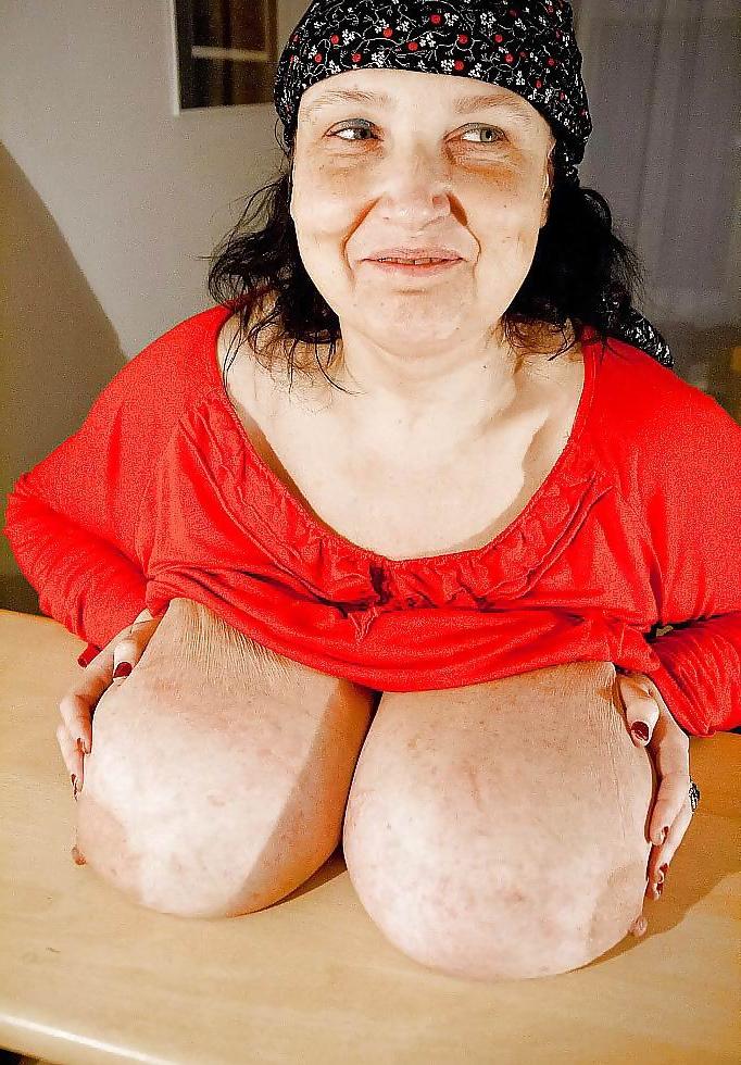 10P sexy grannies