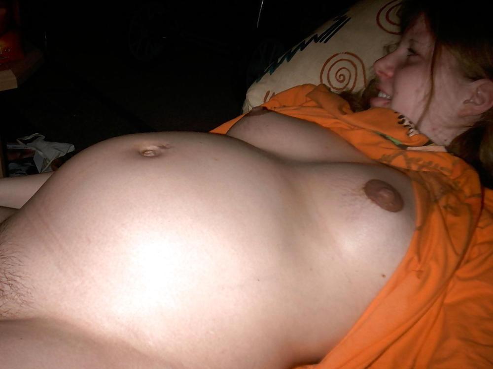 12P Horny pregnant hotties photos