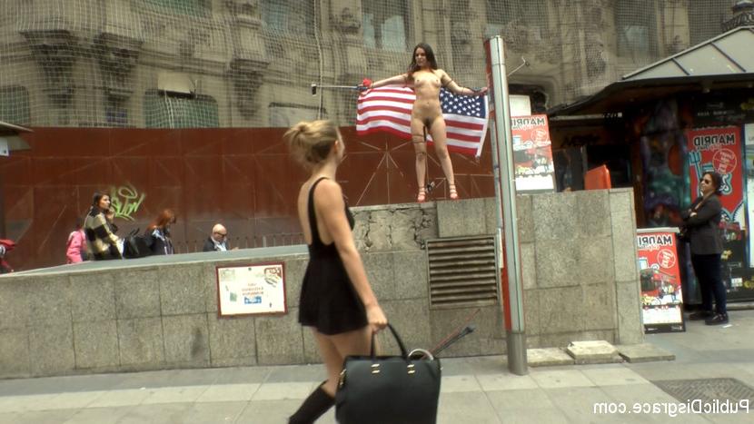 15P Juliette March is an embarrassment to the USA. This slutty loser tourist with he