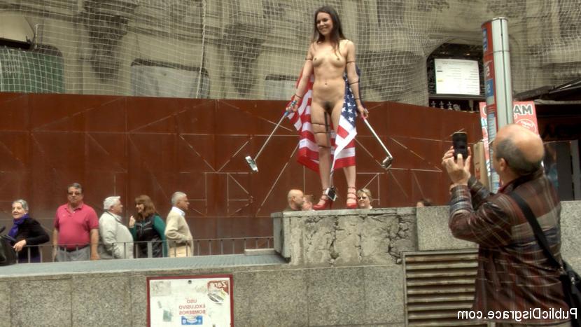 15P Juliette March is an embarrassment to the USA. This slutty loser tourist with he