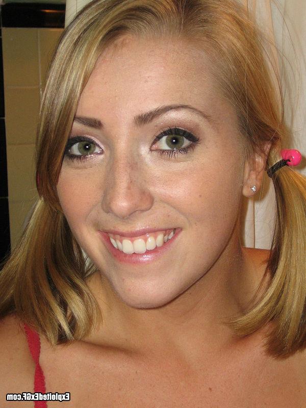 12P Camera whores have their private images shared with the net