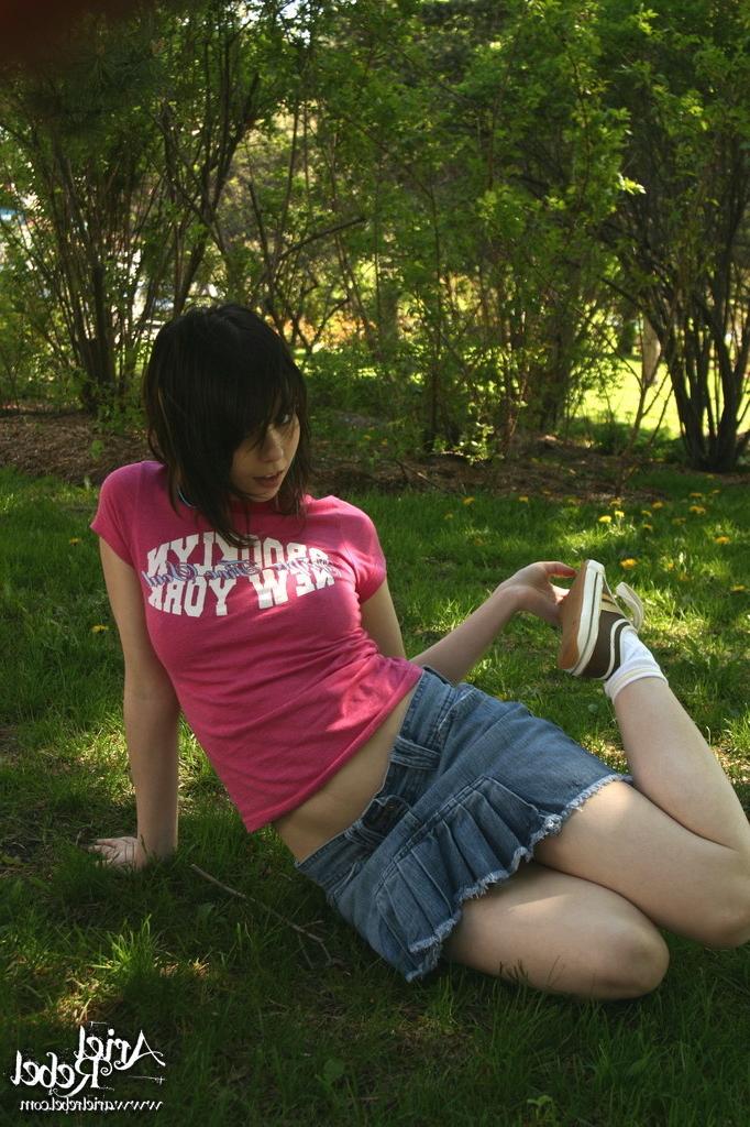 16P Teen in short skirt outdoors