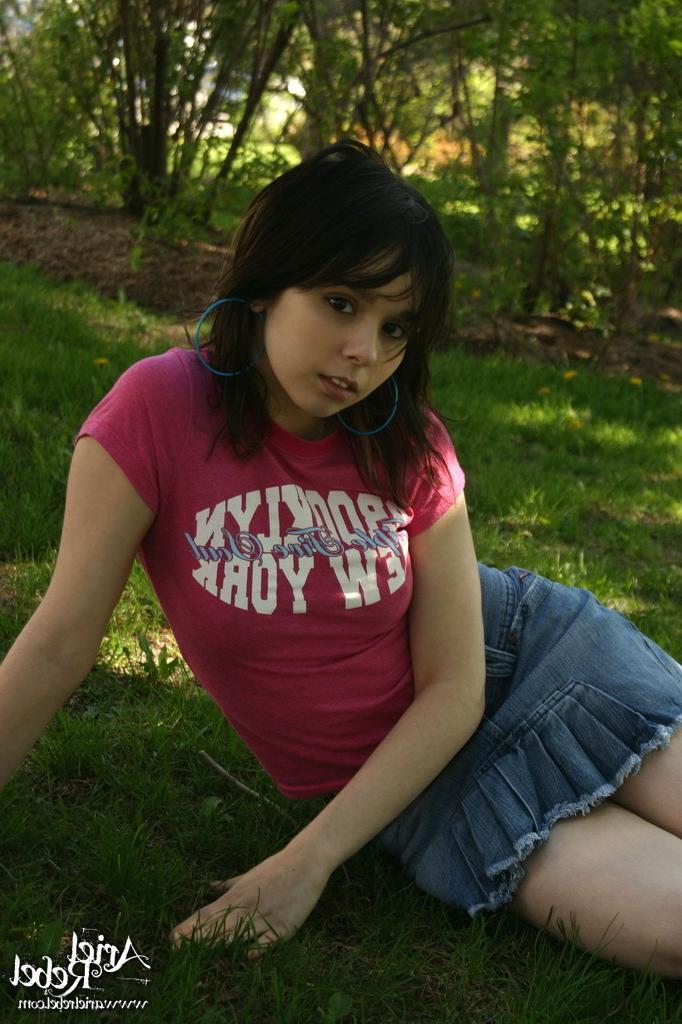 16P Teen in short skirt outdoors