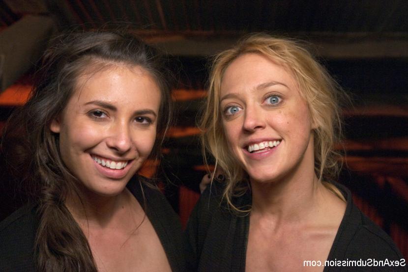 15P In a post apocalyptic future, Darling and Casey Calvert are captured by a savage