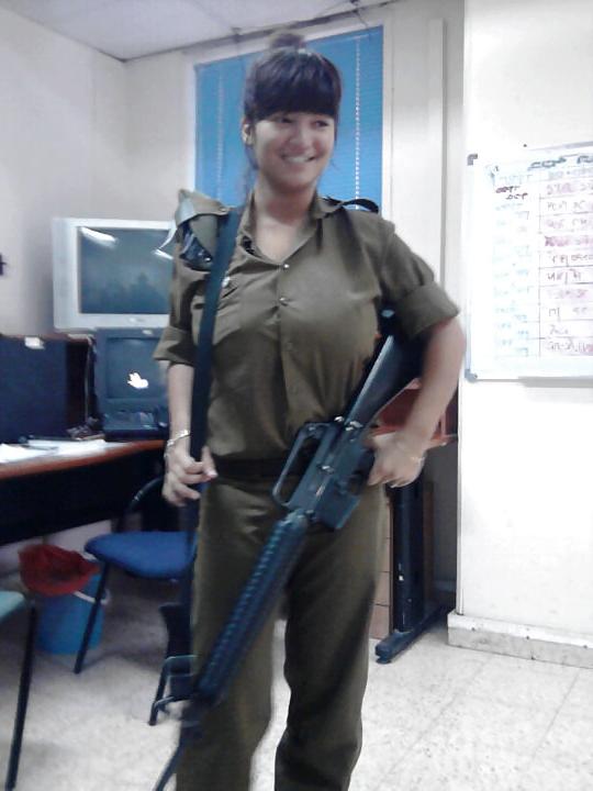 6P Israeli soldier
