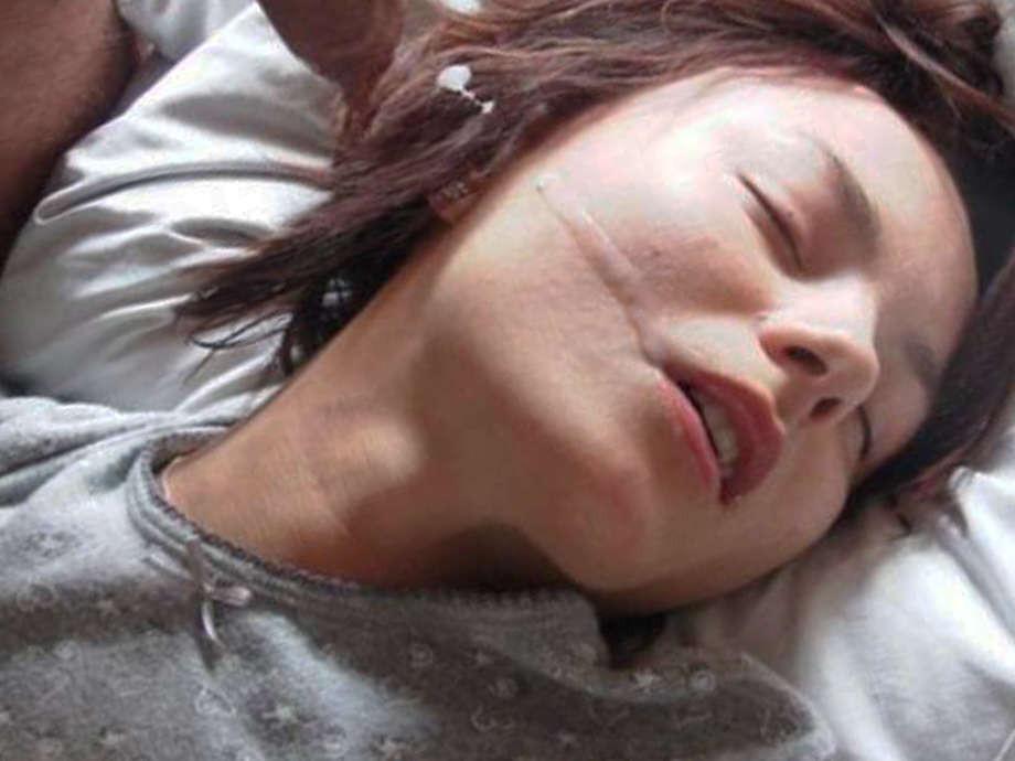 10P Collection of messy and hot cumshot photos