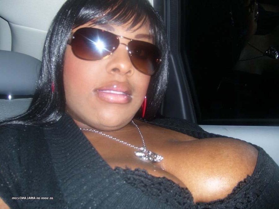 10P collection of sizzling hot amateur bbws selfpics