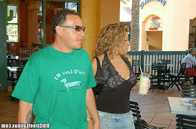 12P Steamin hot latina babe givin hot head in these pix