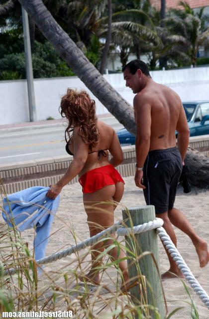 12P Petite latina fingers her sexy snatch
