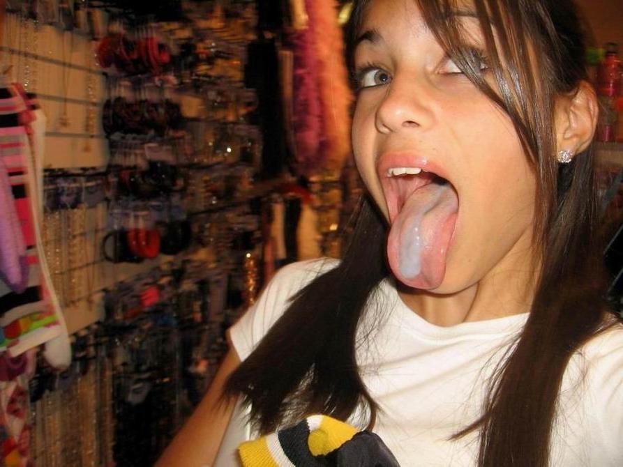 18P Messy Cum Covered Amateur Faces