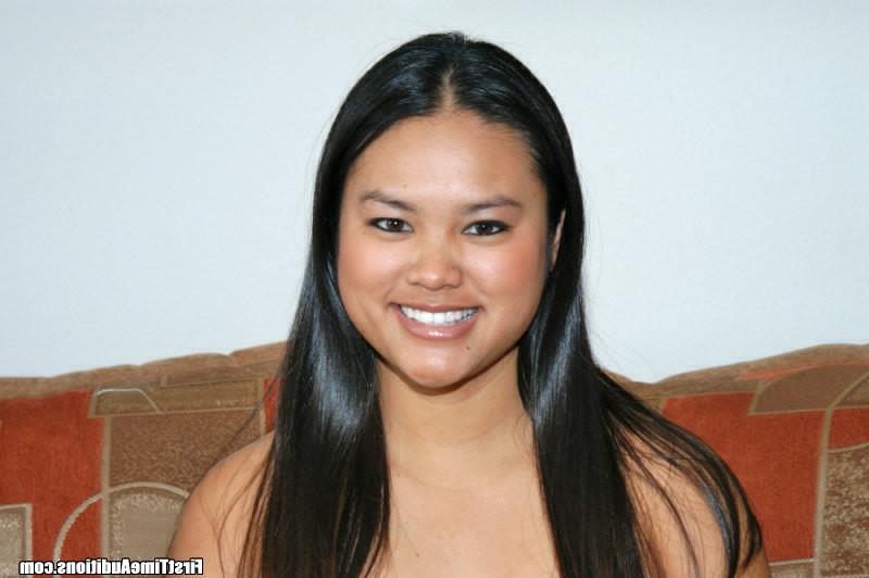 15P Cute asian hottie gets down and dirty in this hot interview