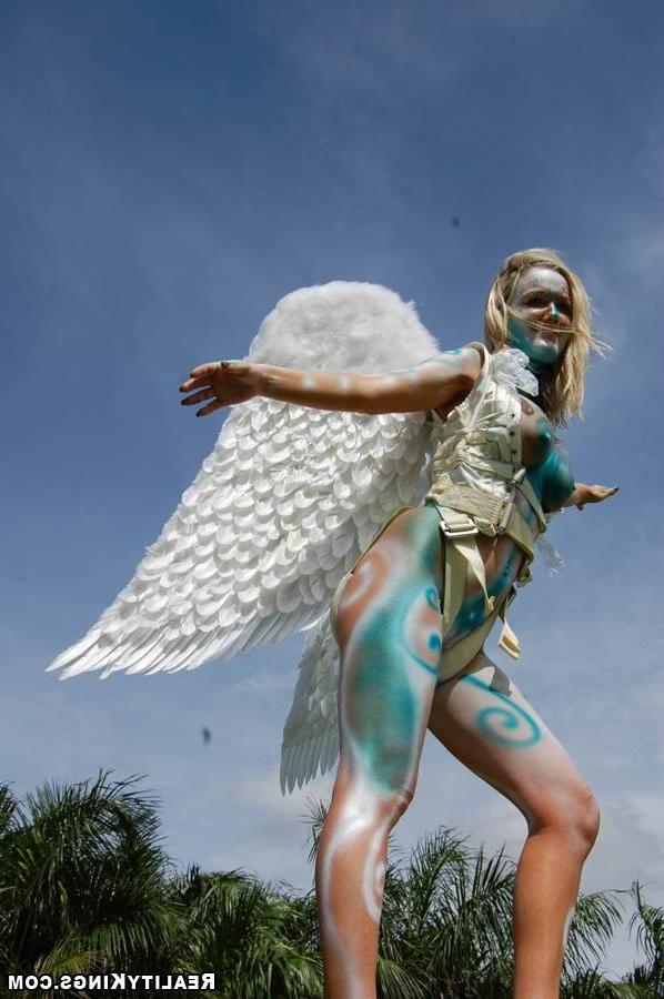20P Painted girl flying in the air
