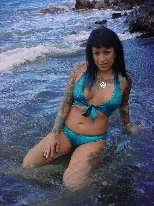 15P Extreme tattoo and piercing