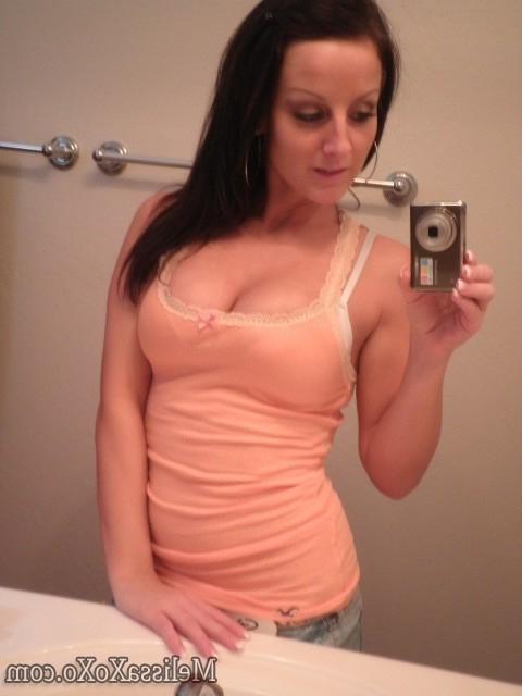15P Brunette teen Melissa amateur sex