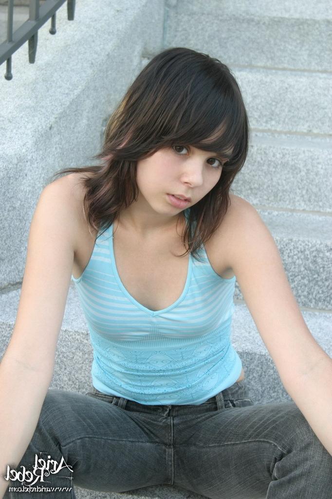 16P OUtdoor teen teasing
