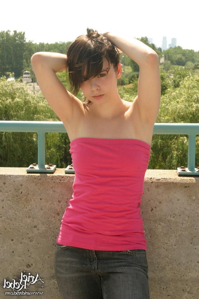 16P Cutie teen flashing outdoors