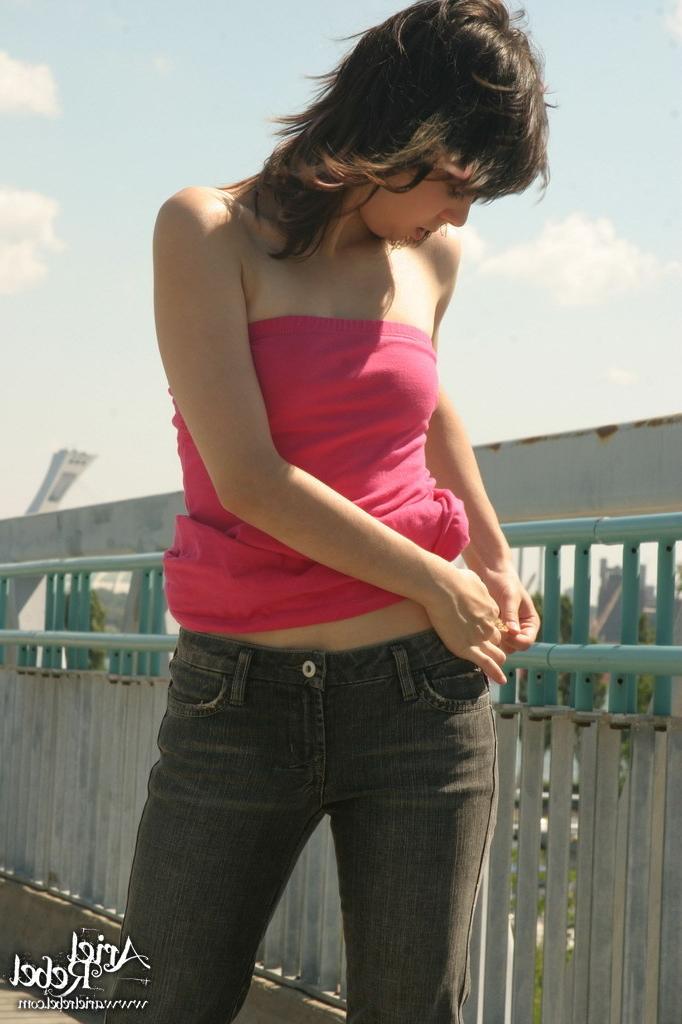 16P Cutie teen flashing outdoors