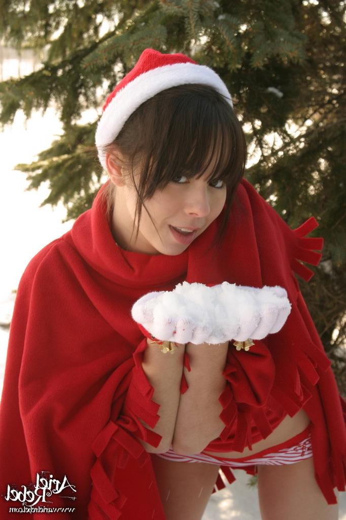 16P Panty teen in snow