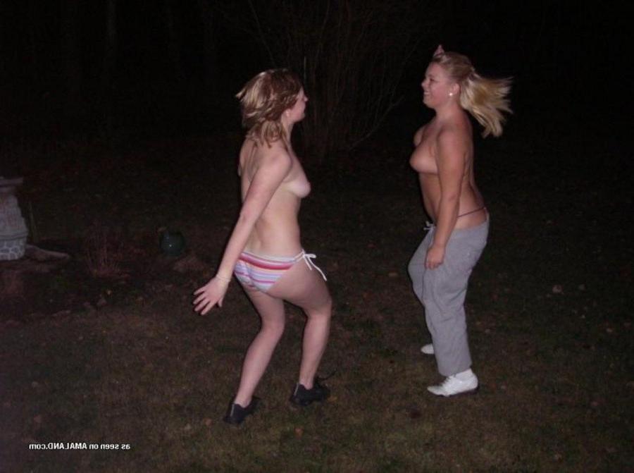 10P Girlfriend goes topless in the backyard with her friends