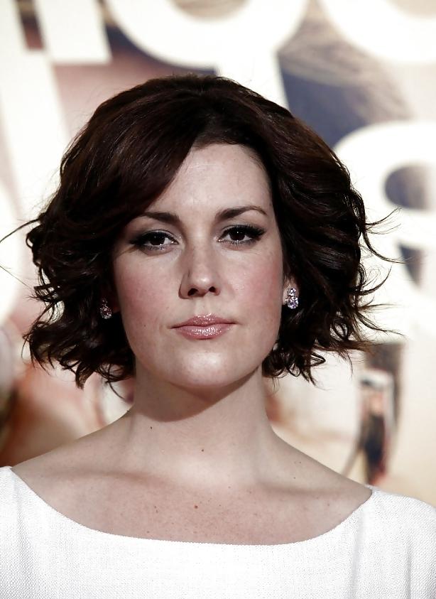25P Melanie Lynskey collection