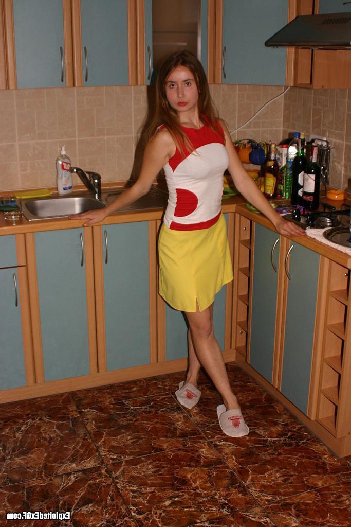 15P Sweet amateur chick playing with big banana