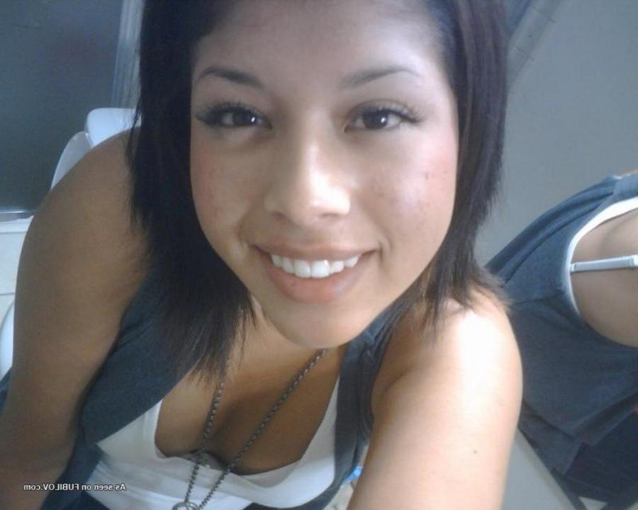 9P Amateur sexy teen selfshooting for her boyfriend