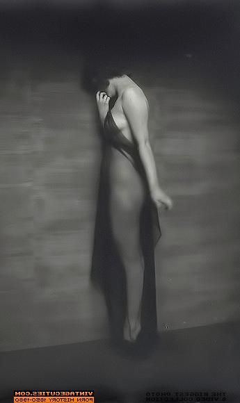 10P Sexy nude ladies in vintage erotica photos from 1900s